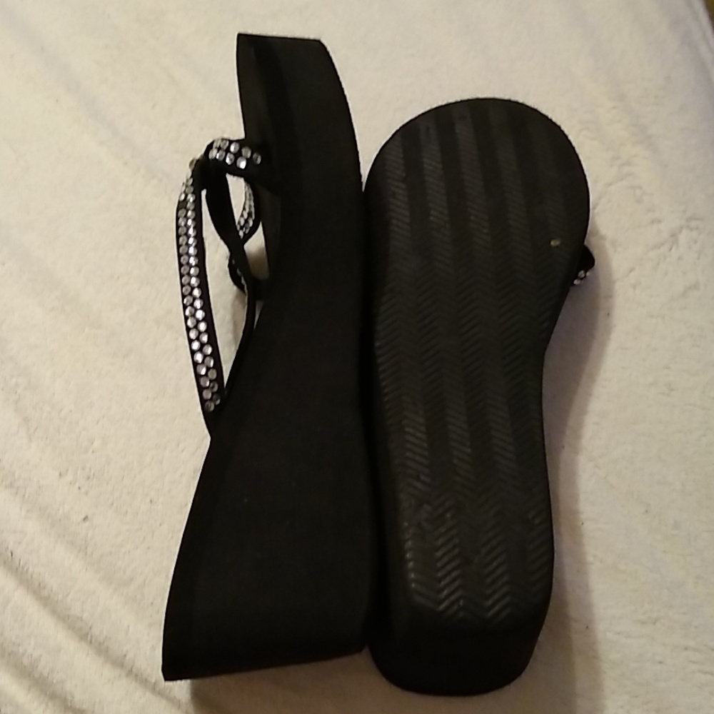 Flip flops - Picture 2 of 2
